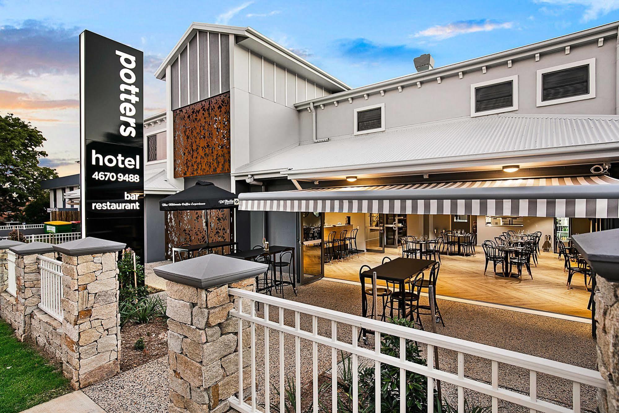 Potters Toowoomba Hotel エクステリア 写真